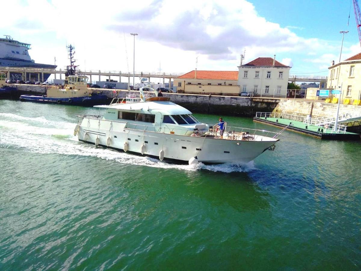 Sea Suites - Boat Hotel en barco